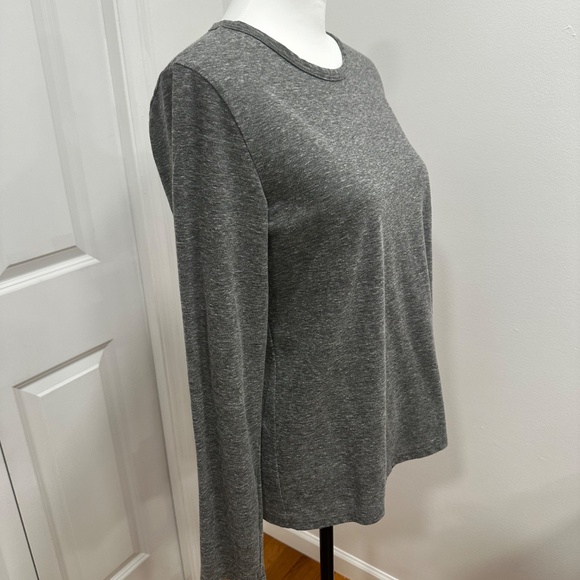 perfectwhitetee L/S Tee - Picture 2 of 5